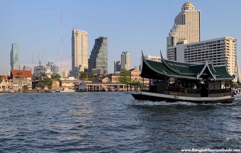 Shuttle boat on the Chao Phraya river